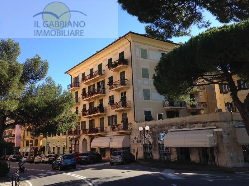 Appartamento in Affitto a Recco, 1'250&euro;, 115 m²