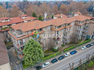 Bilocale in Vendita a Monza, 165'000&euro;, 80 m²