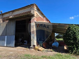 Rustico in Vendita a Ferrara, 39'500&euro;, 400 m²