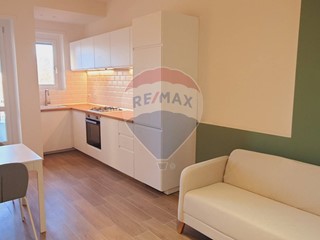 Stanza in Affitto a Torino, 400&euro;, 65 m²