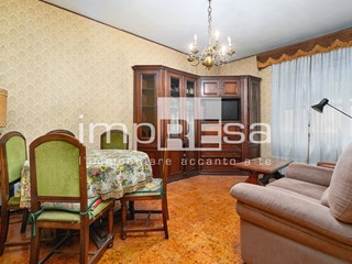 Trilocale in Vendita a Treviso, 128'000&euro;, 81 m²
