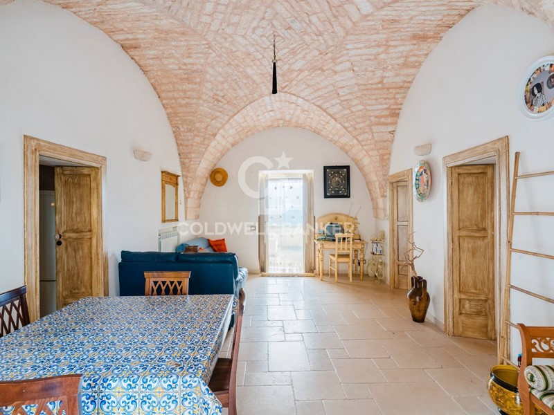 Quadrilocale in Vendita a Cisternino, 305'000&euro;, 120 m²