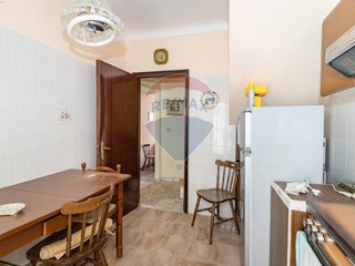 Casa Indipendente in Vendita a Caltagirone, 29'000&euro;, 90 m²