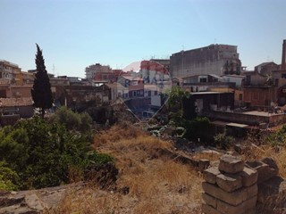 Terreno edificabile in Vendita a Catania, 500'000&euro;, 2850 m²