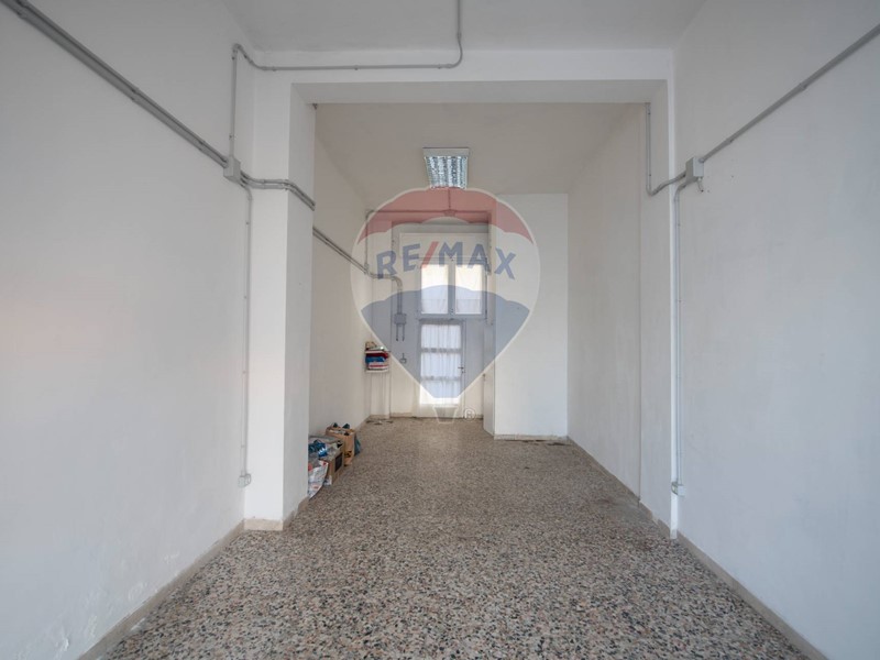 Immobile commerciale in Vendita a Senigallia, 43'000&euro;, 42 m²