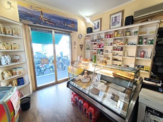Immobile commerciale in Vendita a Firenze, 80'000&euro;, 26 m²