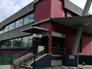 Ufficio in Affitto a Empoli, 3'000&euro;, 300 m²