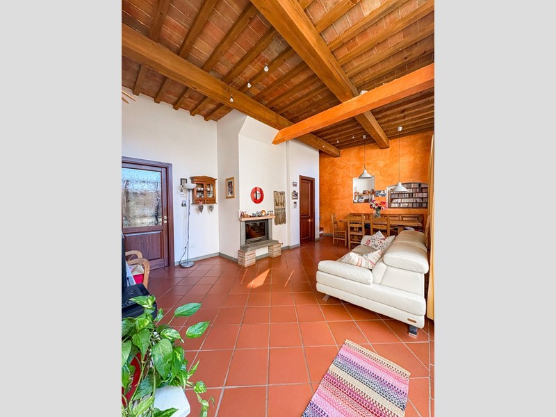 Villa in Vendita a Lastra a Signa, 410'000&euro;, 159 m²