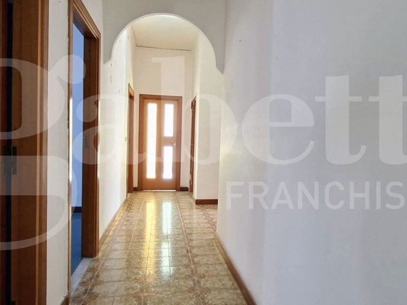 Quadrilocale in Vendita a Pozzuoli, 295'000&euro;, 90 m²