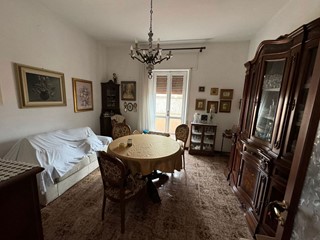 Appartamento in Vendita a Iglesias, 95'000€, 125 m²