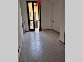 Trilocale in Vendita a Treviglio, 185'000&euro;, 90 m²