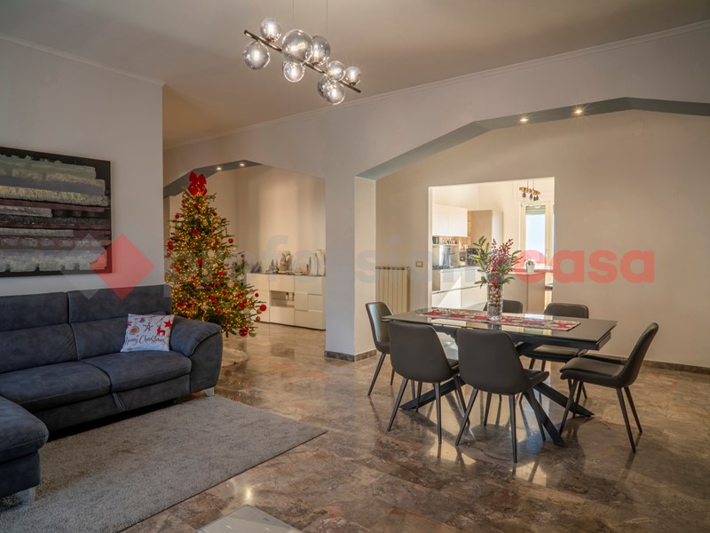 Appartamento in Vendita a Trecase, 359'000&euro;, 180 m²