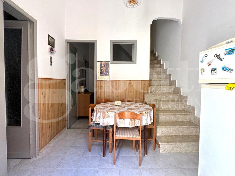 Casa Indipendente in Vendita a Avola, 79'000&euro;, 103 m²
