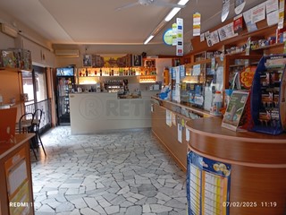 Attività commerciale in Vendita a Vicenza, 70'000&euro;, 68 m², arredato