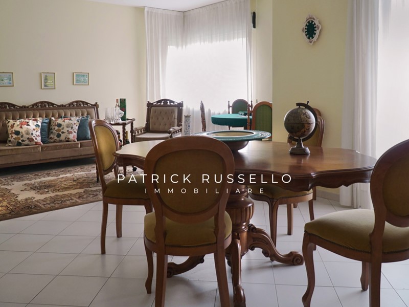 Appartamento in Vendita a Gela, 170'000&euro;, 179 m²