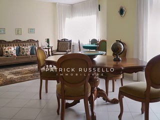 Appartamento in Vendita a Gela, 170'000&euro;, 179 m²