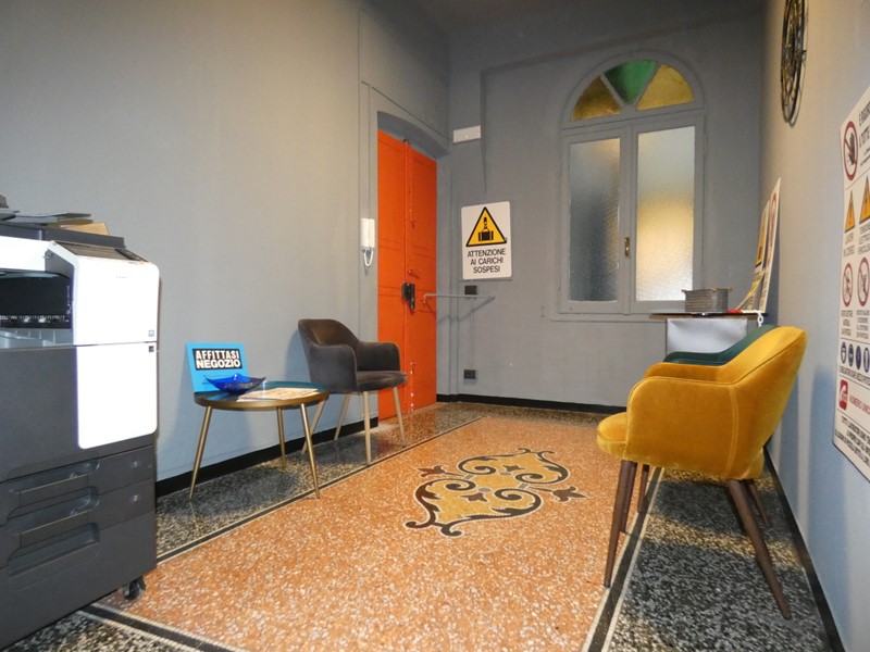 Ufficio in Affitto a Genova, zona Centro, 275&euro;, 10 m²