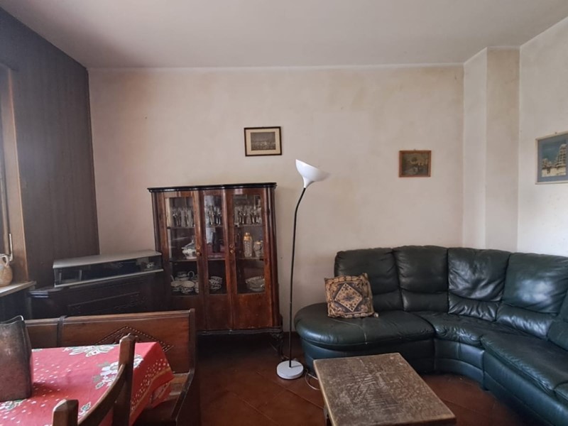 Appartamento in Vendita a Venaria Reale, 205'000&euro;, 144 m²