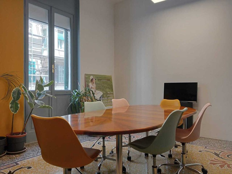 Ufficio in Affitto a Genova, zona Centro, 450&euro;, 20 m²