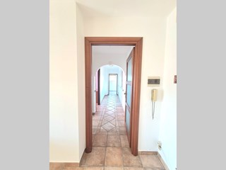 Attico in Vendita a Aci Catena, 135'000€, 114 m²