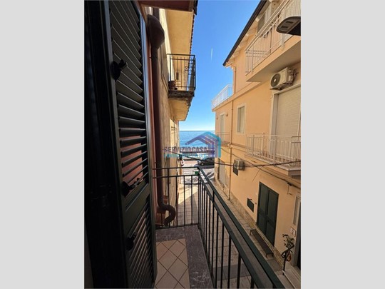 Casa Indipendente in Vendita a Letojanni, 170'000&euro;, 80 m²