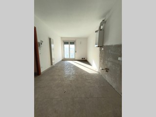 Trilocale in Vendita a Carrara, 145'000&euro;, 60 m²