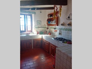 Casa Indipendente in Vendita a Calice al Cornoviglio, 135'000&euro;, 140 m², arredato