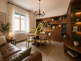 Quadrilocale in Vendita a Cecina, 198'000&euro;, 100 m², con Box