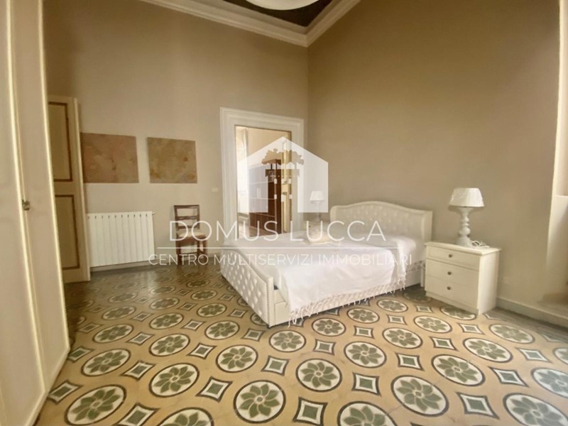 Trilocale in Affitto a Lucca, 1'300&euro;, 60 m², arredato