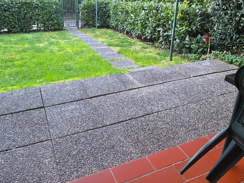 Villetta a schiera in Vendita a Porcari, 260'000&euro;, 120 m², con Box