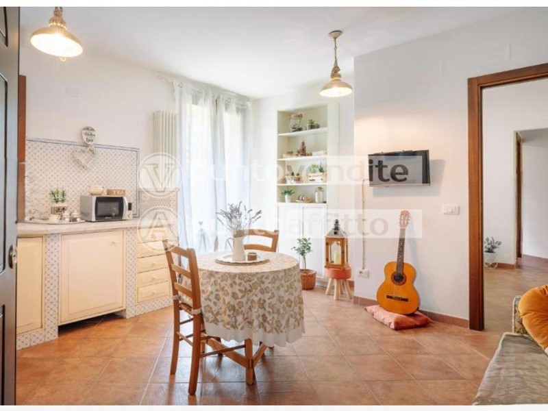 Bilocale in Affitto a Lucca, 850€, 45 m², arredato