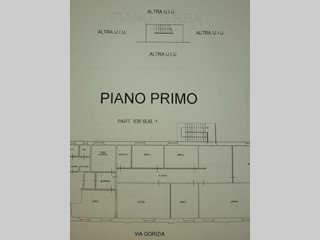 Ufficio in Vendita a Pontedera, 1'400'000&euro;, 650 m²