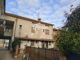 Trilocale in Vendita a Ghedi, 95'000&euro;, 80 m²