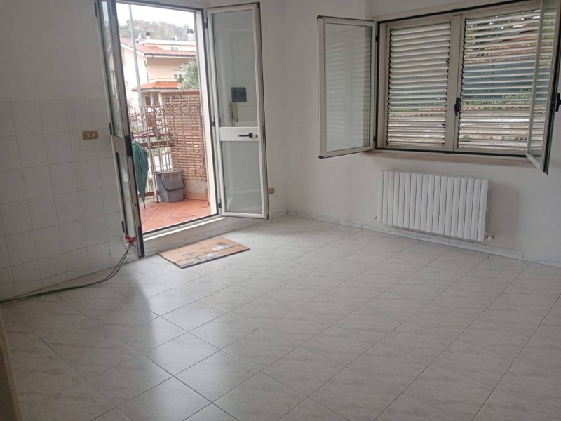 Bilocale in Vendita a Teramo, 43'000&euro;, 52 m²