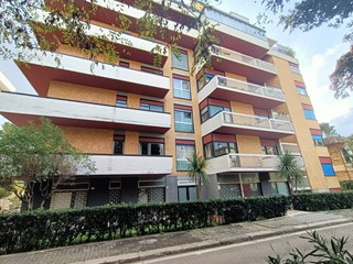 Appartamento in Vendita a Teramo, 330'000&euro;, 149 m²