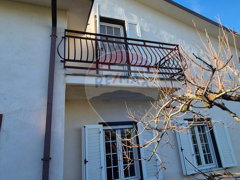 Immobile commerciale in Affitto a Flumeri, 350&euro;, 100 m²