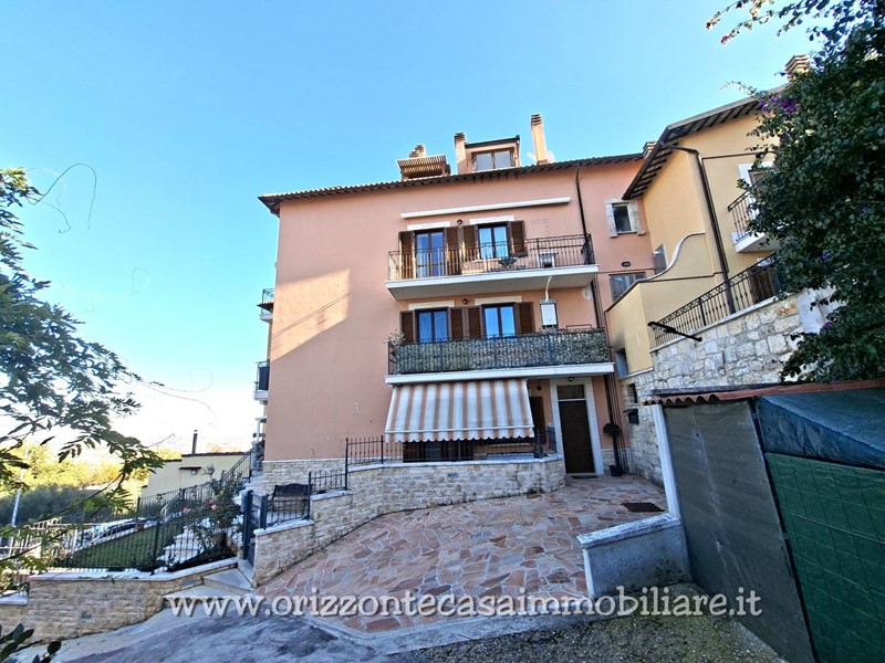 Appartamento in Vendita a Ascoli Piceno, 179'000&euro;, 190 m²