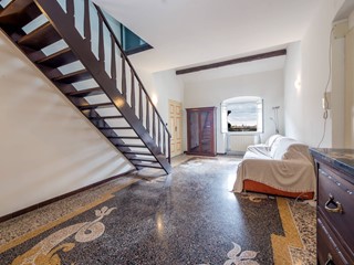 Appartamento in Vendita a Genova, 208'000&euro;, 108 m²