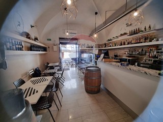 Attività commerciale in Vendita a Catania, 40'000&euro;, 70 m²