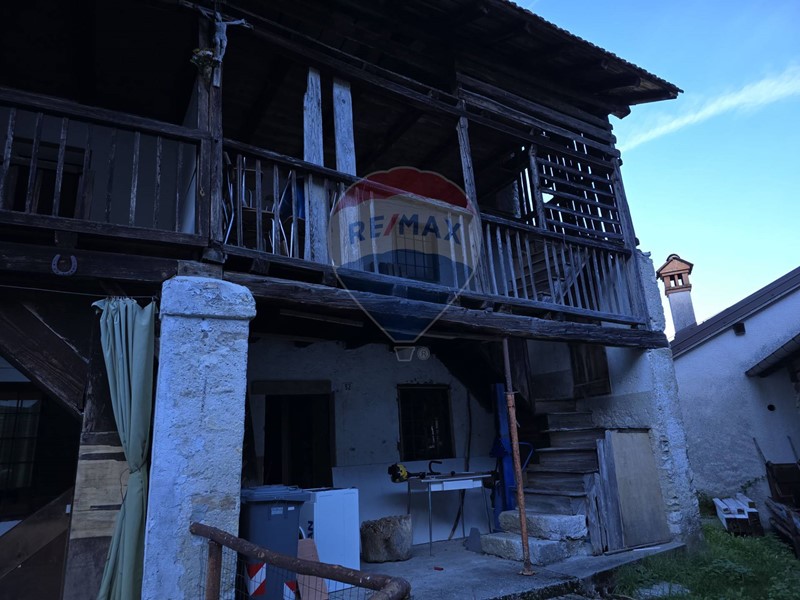 Rustico in Vendita a Lamon, 30'000&euro;, 116 m²