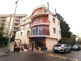 Casa Indipendente in Vendita a Matera, 840'000&euro;, 323 m²