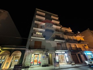 Quadrilocale in Vendita a Augusta, 55'000&euro;, 140 m²