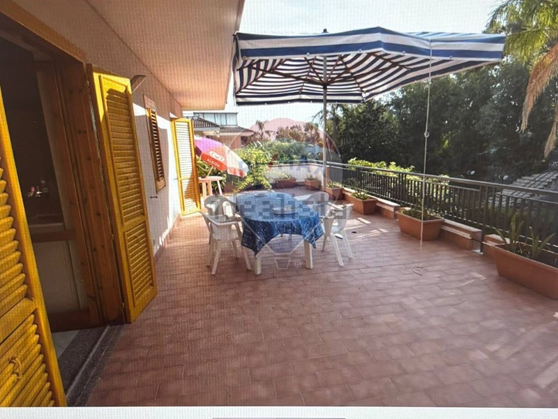 Casa Indipendente in Vendita a Mascali, 200'000&euro;, 93 m²