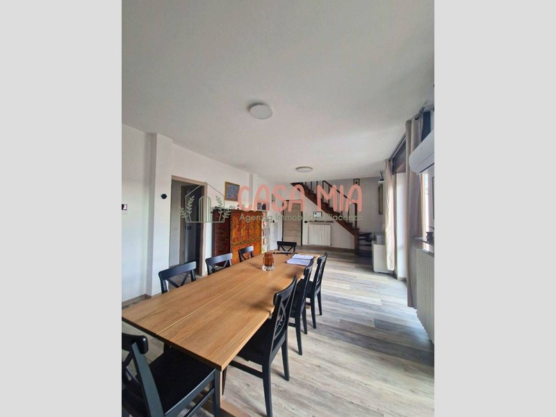 Quadrilocale in Vendita a Rottofreno, 237'000&euro;, 142 m²