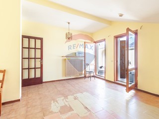 Attico in Vendita a Viadana, 60'000&euro;, 103 m²