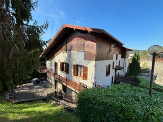 Trilocale in Vendita a Costa Serina, 75'000&euro;, 85 m²