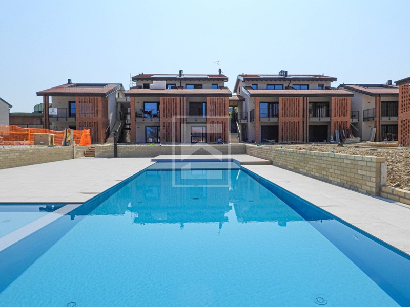 Trilocale in Vendita a Castelnuovo del Garda, 453'000&euro;, 134 m²