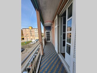 Bilocale in Vendita a Trezzo sull'Adda, 90'000&euro;, 72 m²