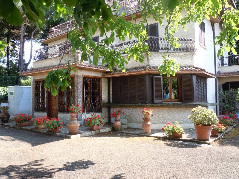 Monolocale in Affitto a Monte Porzio Catone, 850&euro;, 85 m²