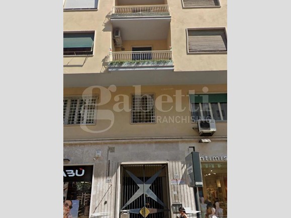 Trilocale in Vendita a Roma, 295'000&euro;, 60 m²